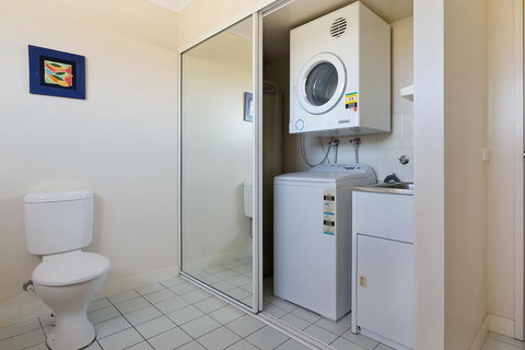 Baywatch Apartments Merimbula - Accommodation Main Beach 17