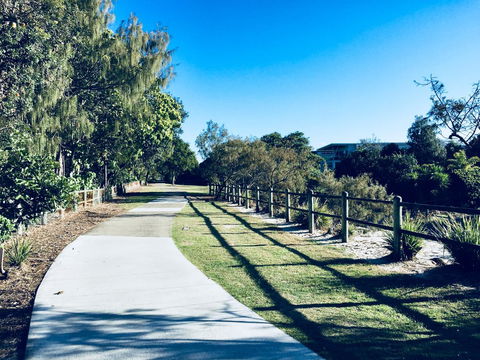 Casuarina Beachfront House - Hostie Properties - Accommodation Main Beach 18