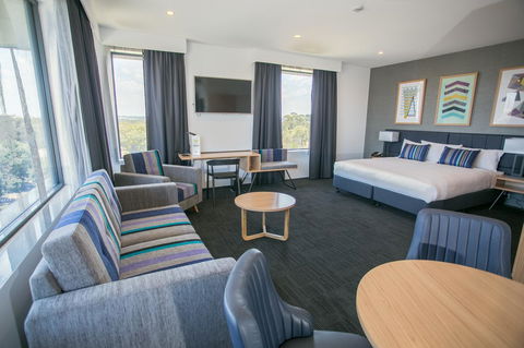 Alpha Hotel Eastern Creek - Accommodation Main Beach 36