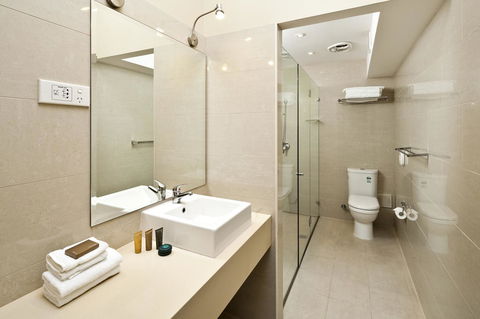 Best Western Plus Hotel Stellar - Accommodation Main Beach 2