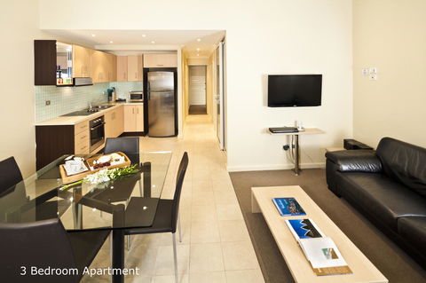 Best Western Plus Hotel Stellar - Accommodation Main Beach 42