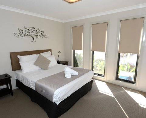 Yarrawonga Waterfront Apartments - Accommodation Main Beach 14