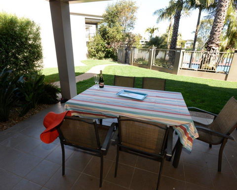 Yarrawonga Waterfront Apartments - Accommodation Main Beach 5