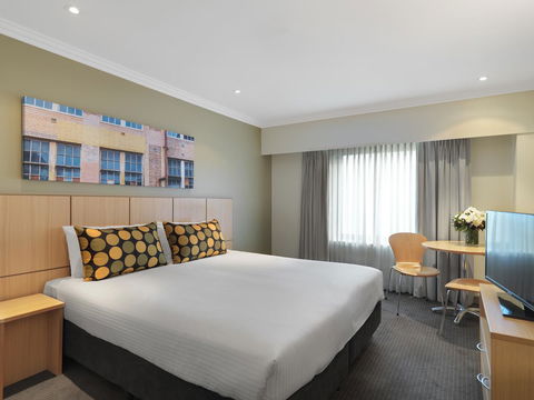 Ibis Styles Sydney Central - Accommodation Main Beach 1