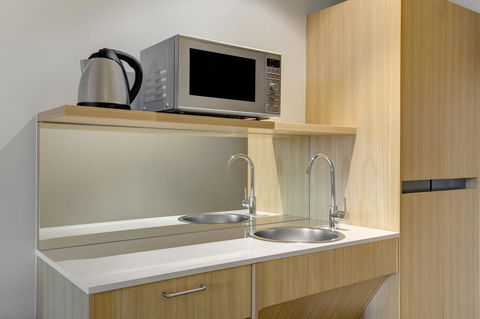 Ibis Styles Sydney Central - Accommodation Main Beach 11