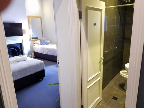 Bayswater Boutique Lodge - Accommodation Main Beach 33