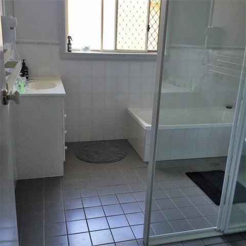 Tic Tac Toe Quality Accommodation - Accommodation Main Beach 2