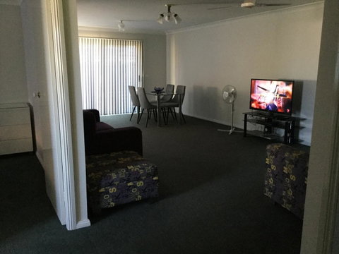 Tic Tac Toe Quality Accommodation - Accommodation Main Beach 14