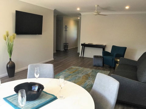 Tic Tac Toe Quality Accommodation - Accommodation Main Beach 9