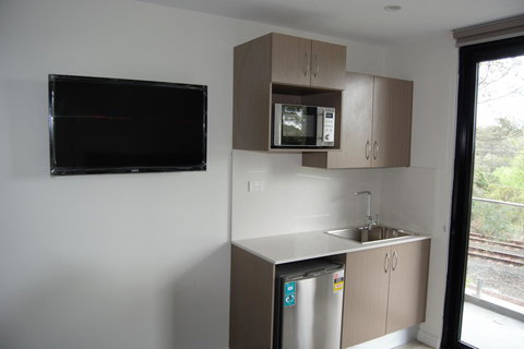 Seranin | Gordon - Accommodation Main Beach 13