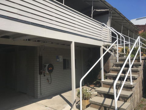 Tomaree Lodge - Accommodation Main Beach 12