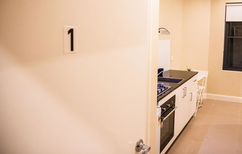 T&M HOUSE - Accommodation Main Beach 23