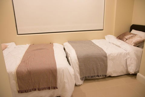 T&M HOUSE - Accommodation Main Beach 30