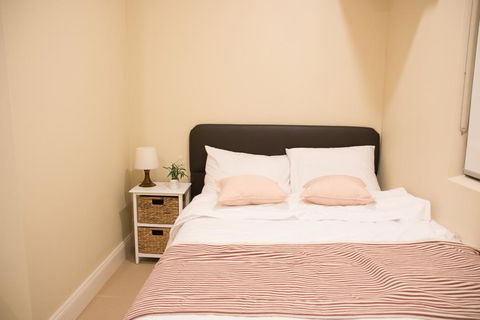 T&M HOUSE - Accommodation Main Beach 24