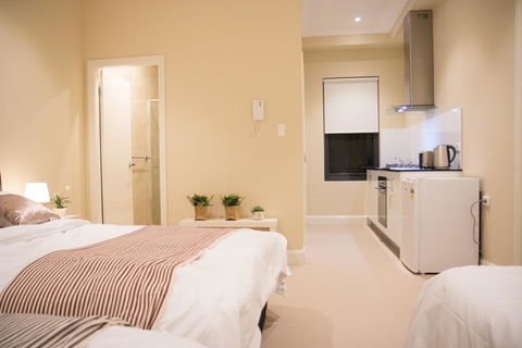 T&M HOUSE - Accommodation Main Beach 43