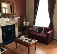 Jadan Cottages - Accommodation Main Beach