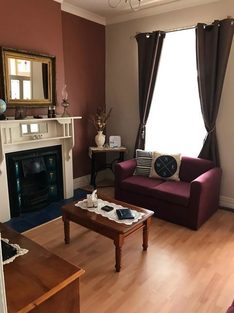 Jadan Cottages - Accommodation Main Beach 0
