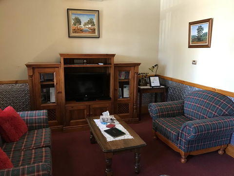 Jadan Cottages - Accommodation Main Beach 18