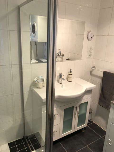 Jadan Cottages - Accommodation Main Beach 27