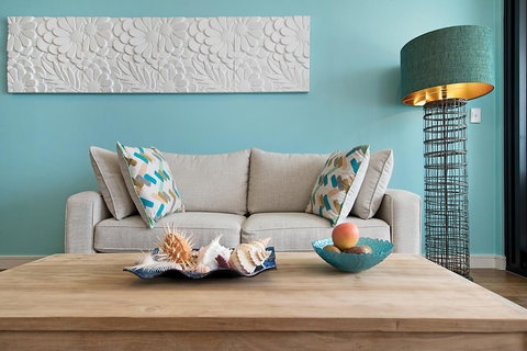 Arena Luxury Beachfront Apartment - Accommodation Main Beach 11