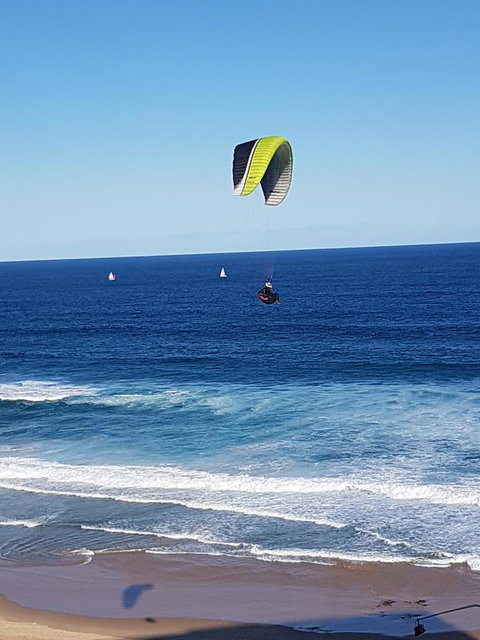 Arena Luxury Beachfront Apartment - Accommodation Main Beach 15