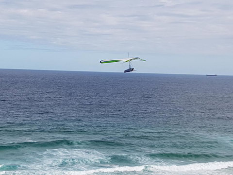 Arena Luxury Beachfront Apartment - Accommodation Main Beach 1