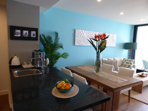 Arena Luxury Beachfront Apartment - Accommodation Main Beach 35