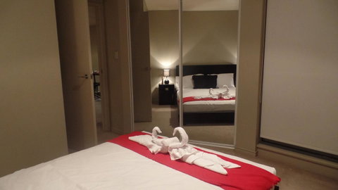 Bondi Junction Apartments - Accommodation Main Beach 43