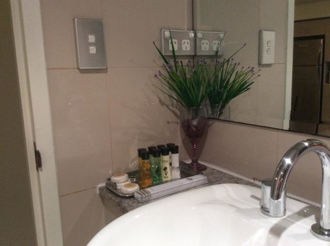 Bondi Junction Apartments - Accommodation Main Beach 32