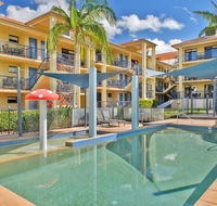 South Pacific Apartments - Accommodation Main Beach