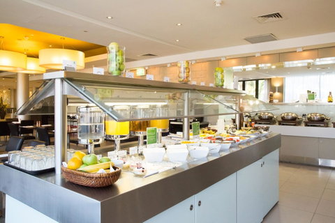 Holiday Inn Parramatta, An IHG Hotel - Accommodation Main Beach 16