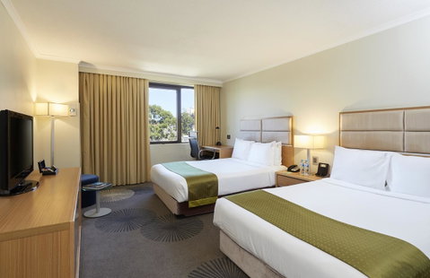 Holiday Inn Parramatta, An IHG Hotel - Accommodation Main Beach 4