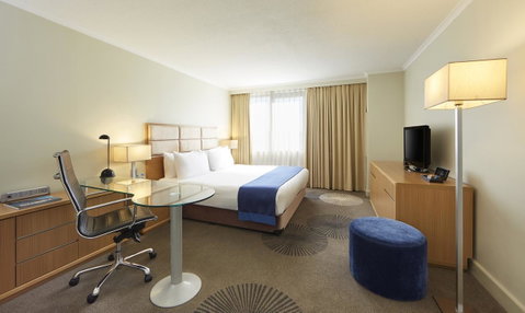 Holiday Inn Parramatta, An IHG Hotel - Accommodation Main Beach 5