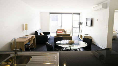 Crown On Darby Newcastle - Accommodation Main Beach 2