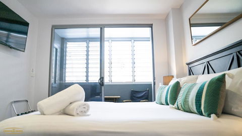 Crown On Darby Newcastle - Accommodation Main Beach 10