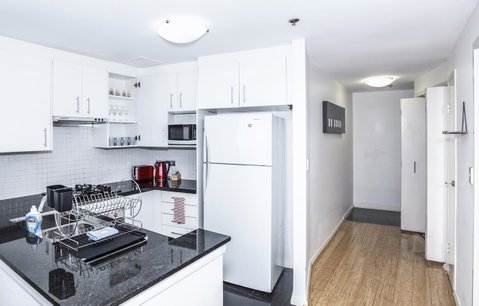 DD Apartments On Kent Street - Accommodation Main Beach 7