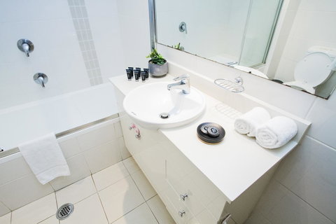 DD Apartments On Kent Street - Accommodation Main Beach 29