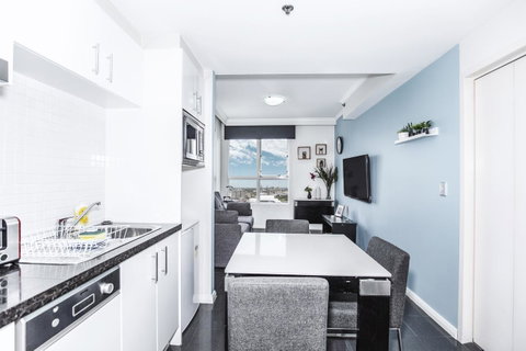 DD Apartments On Kent Street - Accommodation Main Beach 9