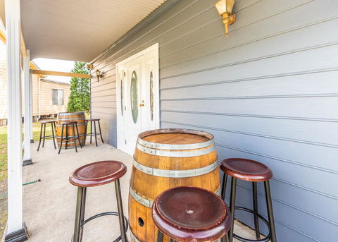Madigan Wine Country Cottages - Accommodation Main Beach 21