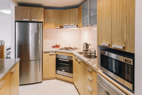 Newcastle Central Plaza Apartment Hotel Official - Accommodation Main Beach 24