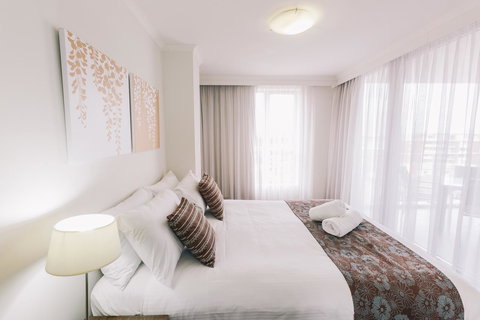 Newcastle Central Plaza Apartment Hotel Official - Accommodation Main Beach 4