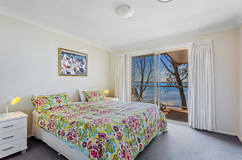 Foreshore Drive, 123, Sandranch - Accommodation Main Beach 11