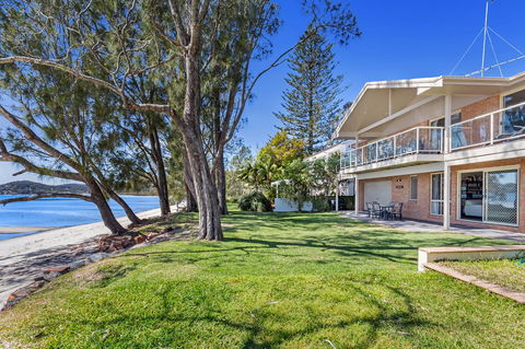Foreshore Drive, 123, Sandranch - Accommodation Main Beach 17