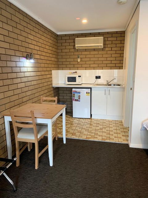 Albury City Motel - Accommodation Main Beach 19