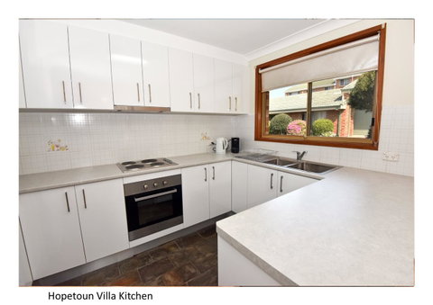 Hopetoun Villa - Accommodation Main Beach 8