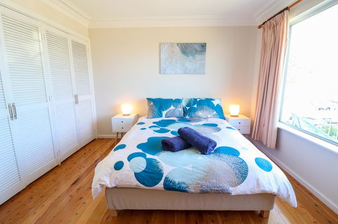 Coastal Horizons Beach House - Accommodation Main Beach 3