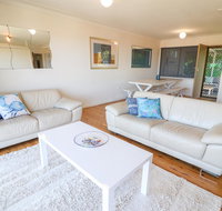 Coastal Horizons Beach House - Accommodation Main Beach