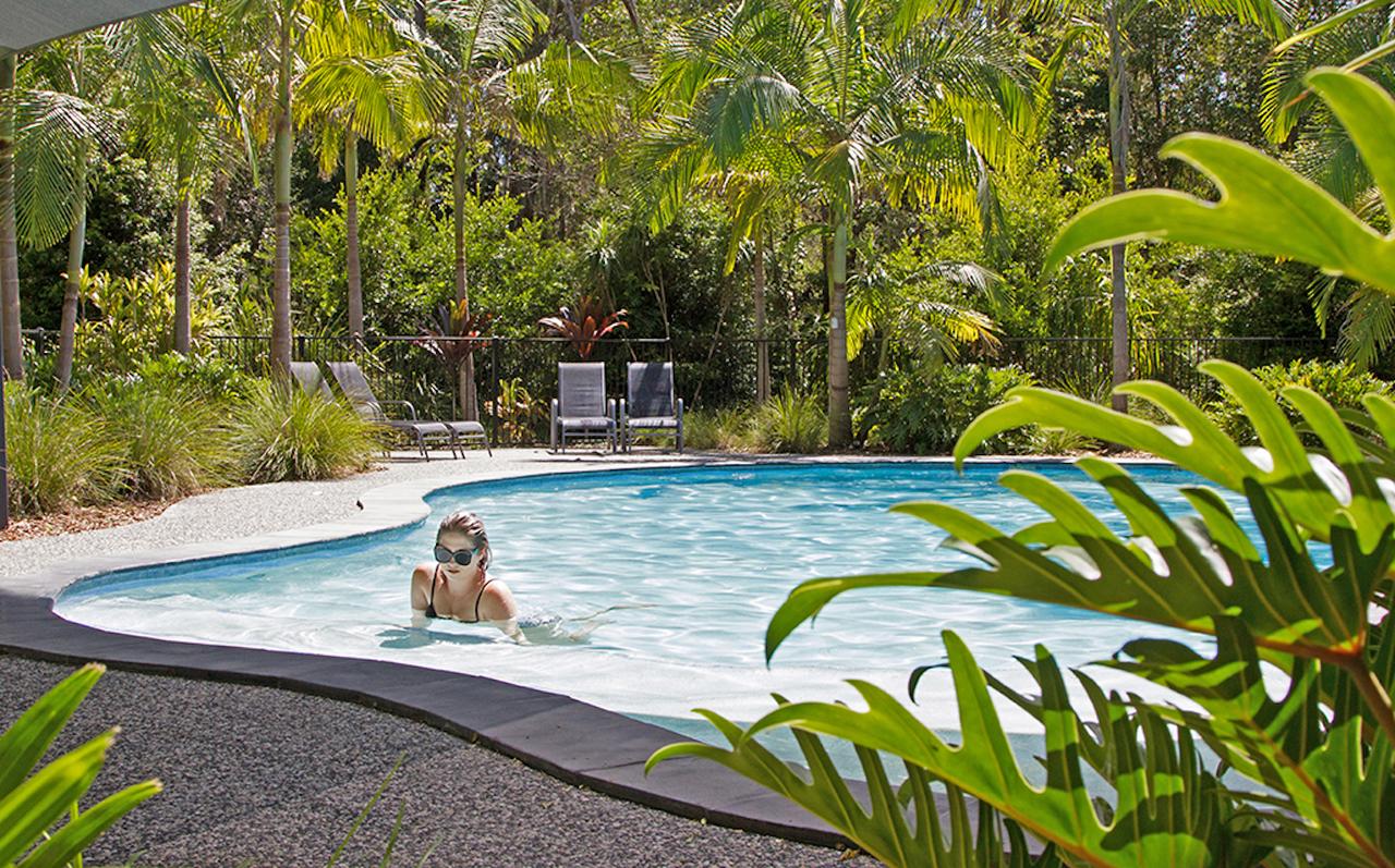  Accommodation Main Beach