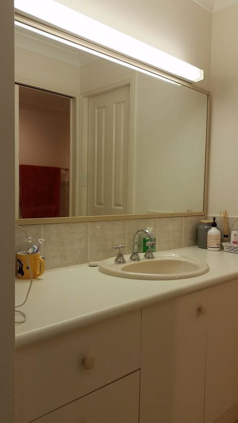 Twin Palms Holiday House At Lighthouse - Accommodation Main Beach 11