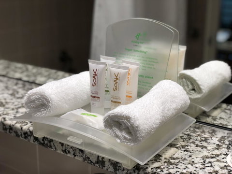 Crowne Plaza Sydney Airport, An IHG Hotel - Accommodation Main Beach 23